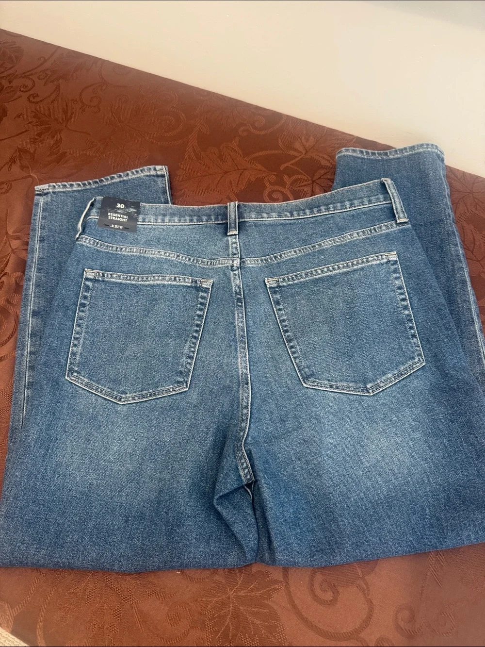 J. Crew Essential Straight Leg Jeans. Ladies 30